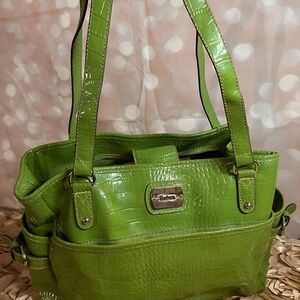 Liz & Co Green Crocodile Embossed Shoulder Bag